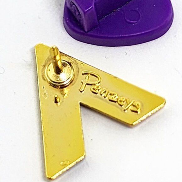 VTG Penzey's V Voted Victory Red White Blue Enamel Gold Lapel Pinback Hat Pin - Picture 6 of 10